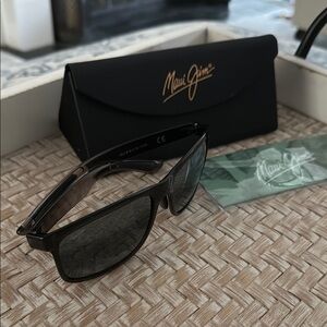 Maui Jim Black Sunglasses
